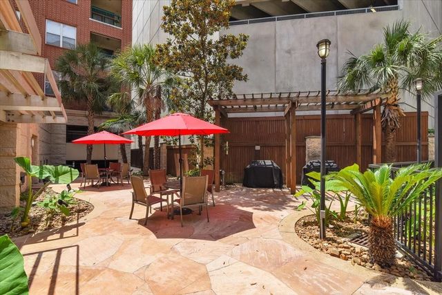 300 St Joseph Parkway 309, Houston, TX 77002