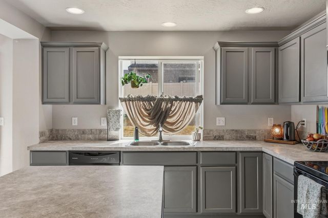 11455 W Meliadine River, Nampa, ID 83686