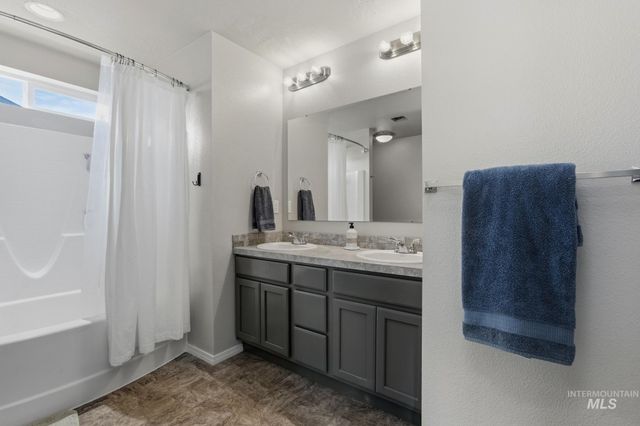 11455 W Meliadine River, Nampa, ID 83686