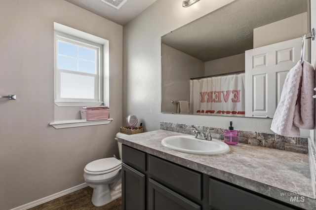 11455 W Meliadine River, Nampa, ID 83686