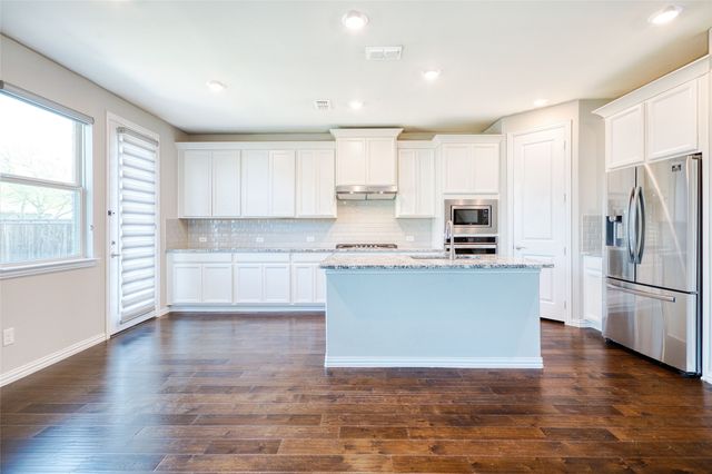 2317 Connor Way, Carrollton, TX 75010