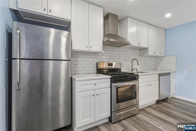 60 Winant Avenue, Ridgefield Park, NJ 07660