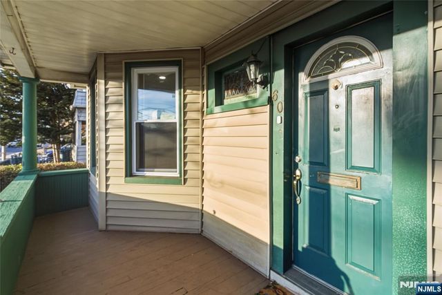 60 Winant Avenue, Ridgefield Park, NJ 07660