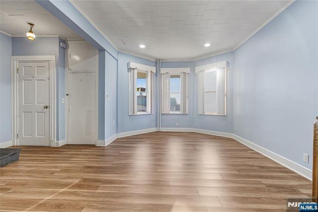 60 Winant Avenue, Ridgefield Park, NJ 07660