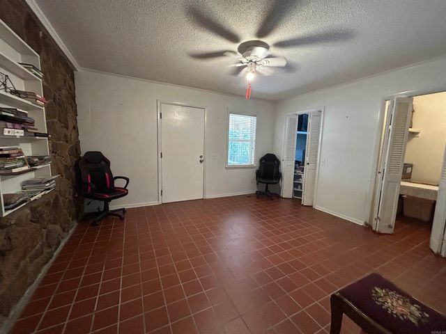 1162 Cove Road, Mountain View, AR 72560