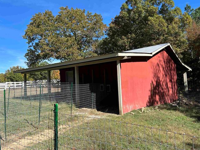 1162 Cove Road, Mountain View, AR 72560