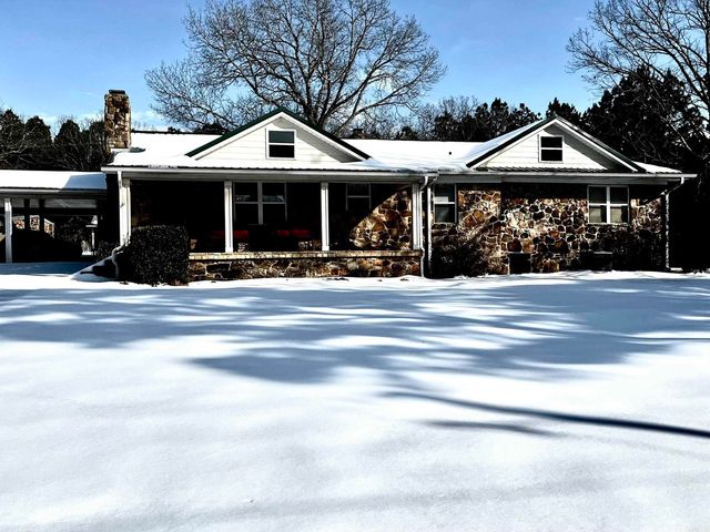 1162 Cove Road, Mountain View, AR 72560