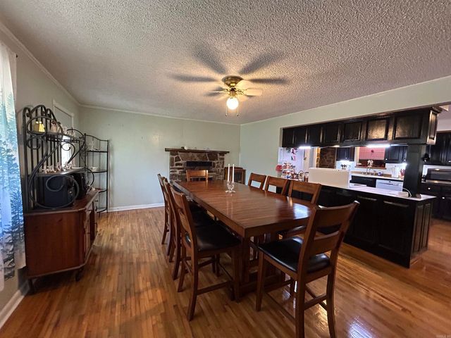 1162 Cove Road, Mountain View, AR 72560