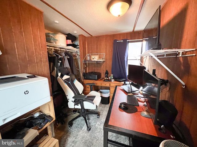 525 HIGHLAND AVE, Lewistown, PA 17044