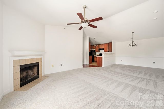 9976 Hyde Glen Court, Charlotte, NC 28262
