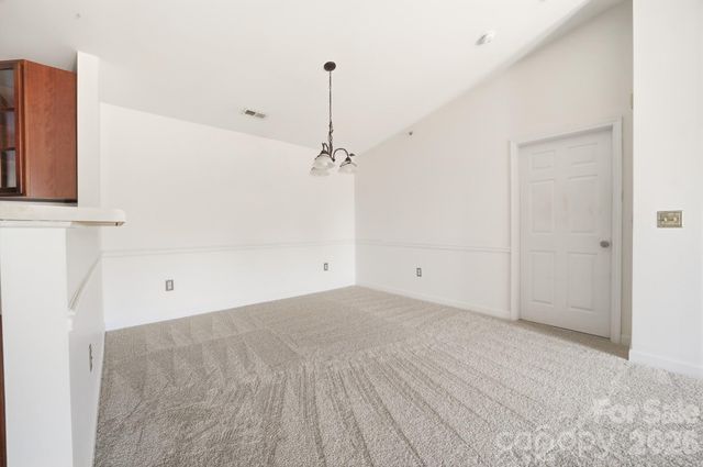 9976 Hyde Glen Court, Charlotte, NC 28262