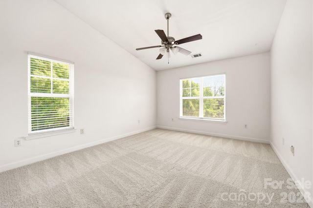 9976 Hyde Glen Court, Charlotte, NC 28262
