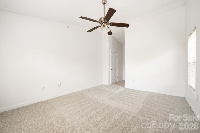 9976 Hyde Glen Court, Charlotte, NC 28262