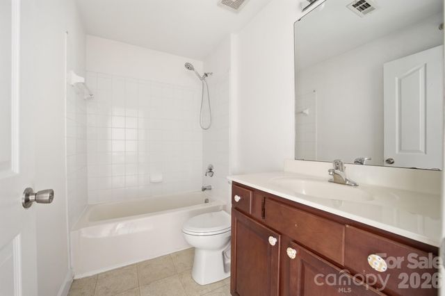 9976 Hyde Glen Court, Charlotte, NC 28262