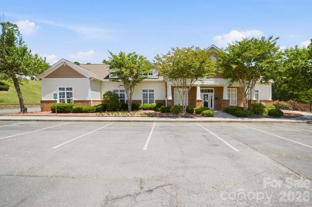 9976 Hyde Glen Court, Charlotte, NC 28262