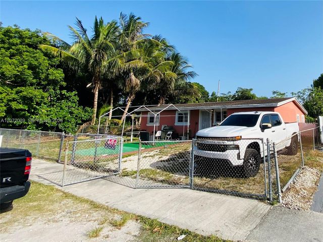 3100 NW 86th Street Back, Miami, FL 33147