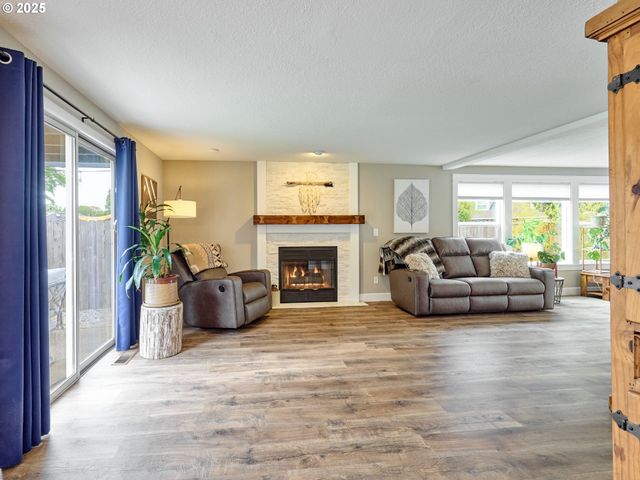 31070 Sw WILLAMETTE Way E, Wilsonville, OR 97070