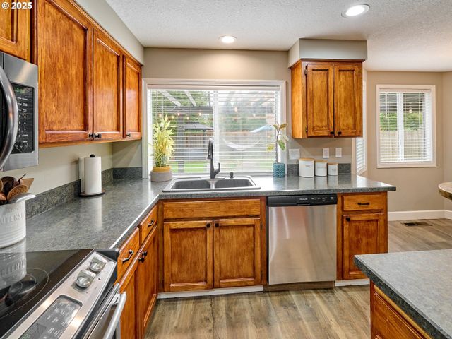 31070 Sw WILLAMETTE Way E, Wilsonville, OR 97070