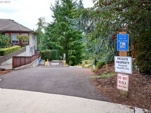 31070 Sw WILLAMETTE Way E, Wilsonville, OR 97070