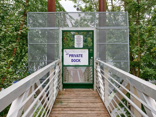 31070 Sw WILLAMETTE Way E, Wilsonville, OR 97070