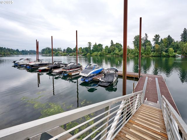 31070 Sw WILLAMETTE Way E, Wilsonville, OR 97070