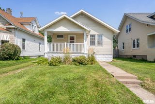 1904 30TH Street, Moline, IL 61265