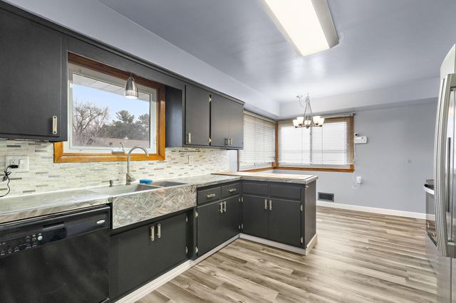 514 Arlington Avenue E, Saint Paul, MN 55130