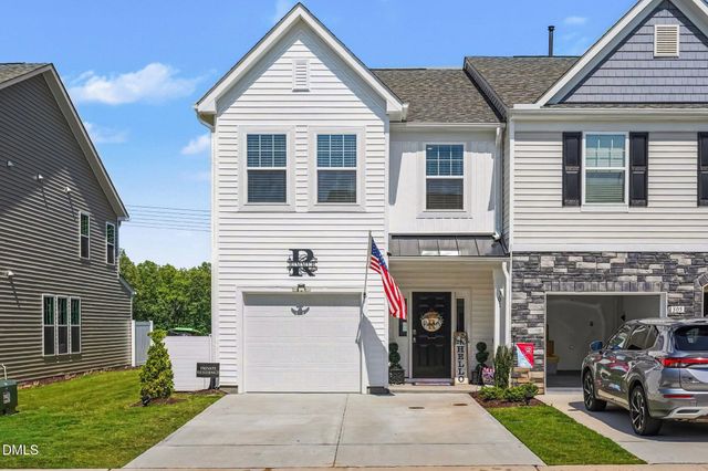 301 Whitley Ridge Drive, Clayton, NC 27527
