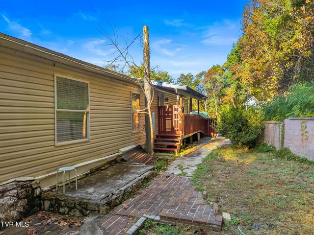 14240 Warrensburg Road, Midway, TN 37809