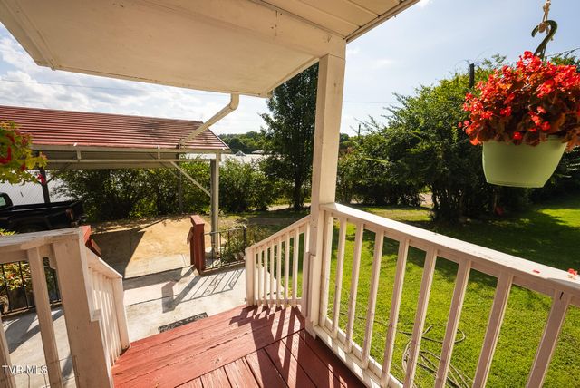 14240 Warrensburg Road, Midway, TN 37809