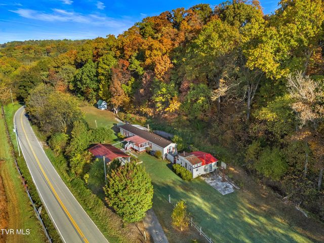 14240 Warrensburg Road, Midway, TN 37809