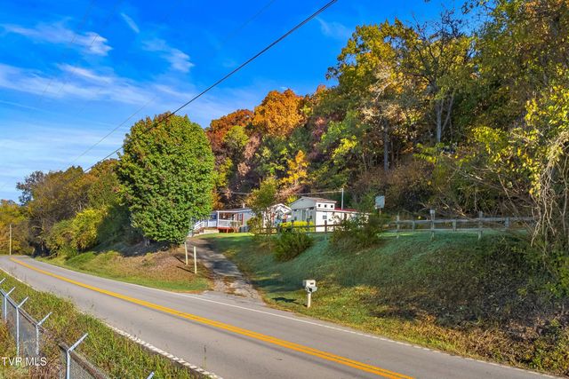 14240 Warrensburg Road, Midway, TN 37809