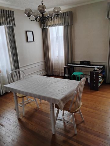 1106 State Street, Bay City, MI 48706