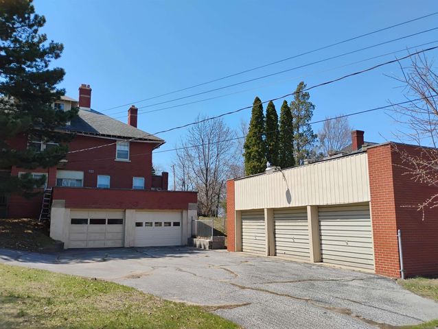 1106 State Street, Bay City, MI 48706