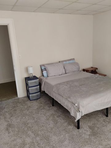 1106 State Street, Bay City, MI 48706