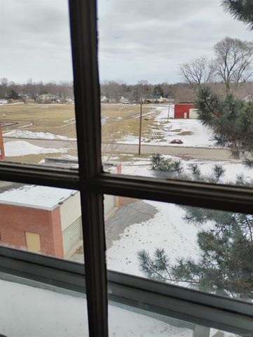 1106 State Street, Bay City, MI 48706