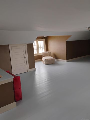 1106 State Street, Bay City, MI 48706