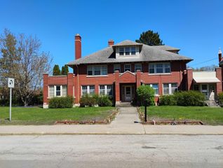 1106 State Street, Bay City, MI 48706