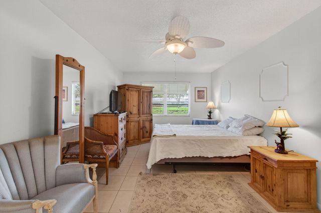 300 High Point Boulevard, Delray Beach, FL 33445