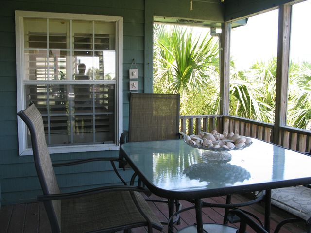 700 Sailfish Drive, Fort Walton Beach, FL 32548