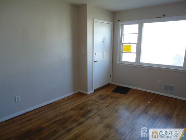 207 Avenel Street, Avenel, NJ 07001