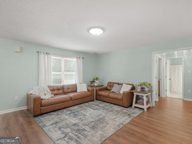 392 I B Howard Road, Williamson, GA 30292