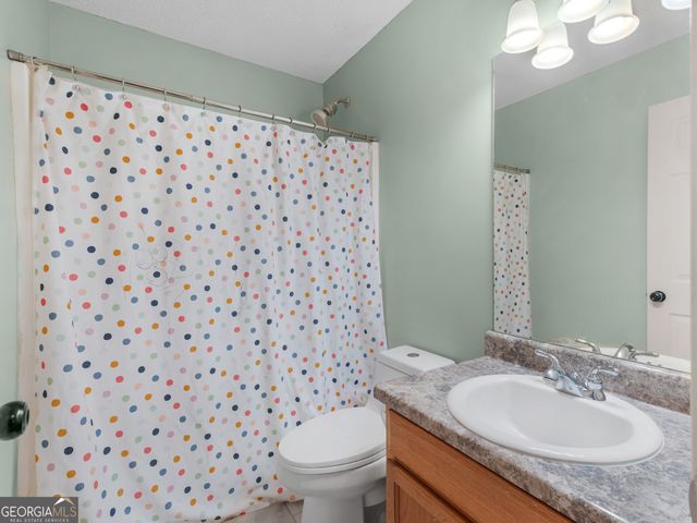 392 I B Howard Road, Williamson, GA 30292