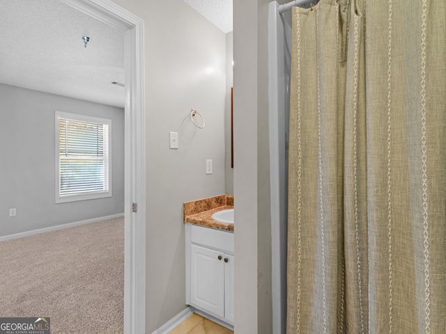 392 I B Howard Road, Williamson, GA 30292