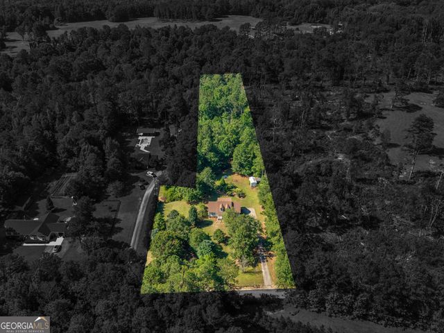 392 I B Howard Road, Williamson, GA 30292