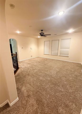 2215 Longview Road, Irving, TX 75063