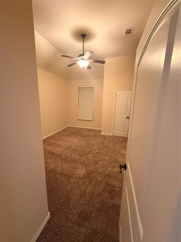 2215 Longview Road, Irving, TX 75063