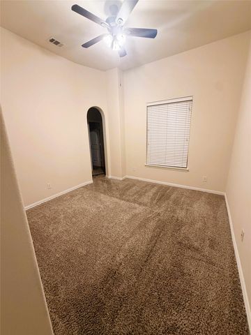 2215 Longview Road, Irving, TX 75063