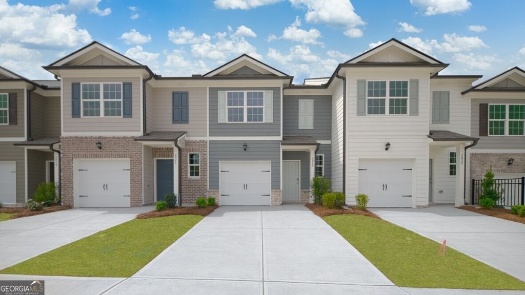 2023 Roseleigh Drive, Douglasville, GA 30134