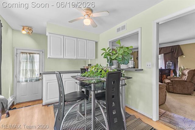 18533 Matthew Drive, Clinton Township, MI 48035